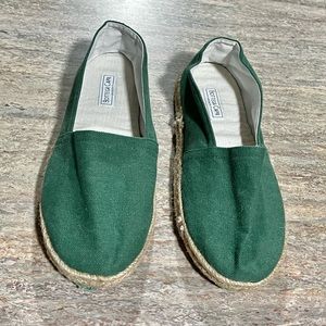 Bottega Capri slip on green espadrille slip on shoes